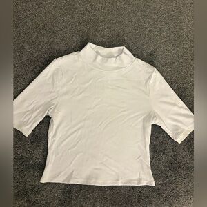 ALO Yoga White Short Sleeve Tee